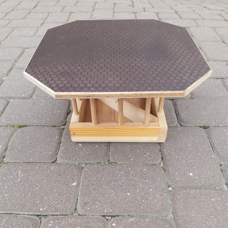 Grytownik podstawa pod poidło na gryty